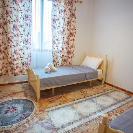 Apartment Klevi