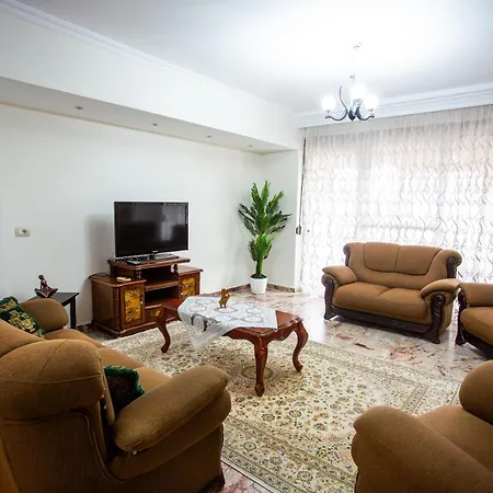 Klevi Appartamento *