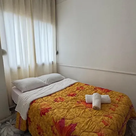 Klevi Apartamento Tirana